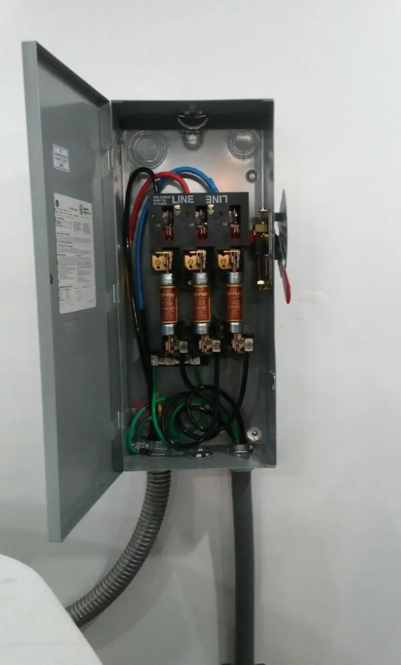 Three-phase disconnect switch installed for Smoke Detector Installation in Brimfield